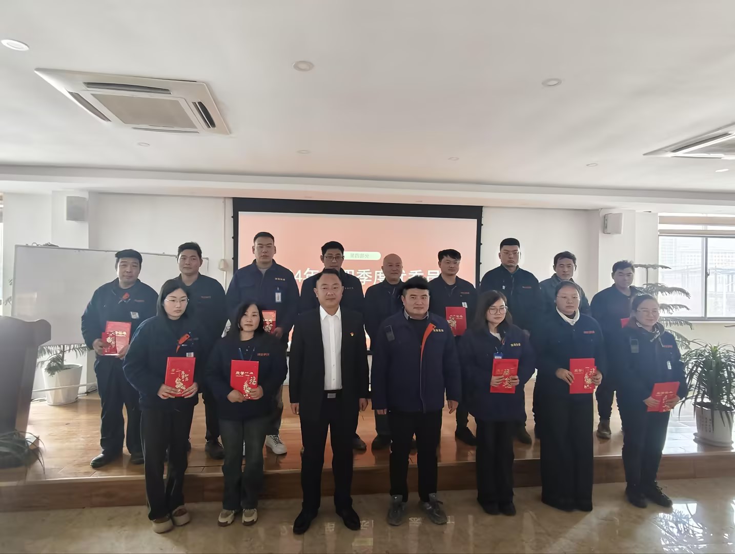 1737601474195828.jpg 42405c7a4859124df59b67ac7fefa8ea_compress.jpg